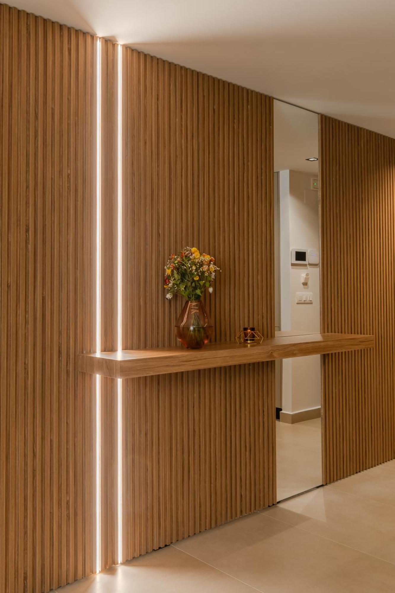 Dreamy 2 Bd In The Heart Of The By Hospi Apartment *
